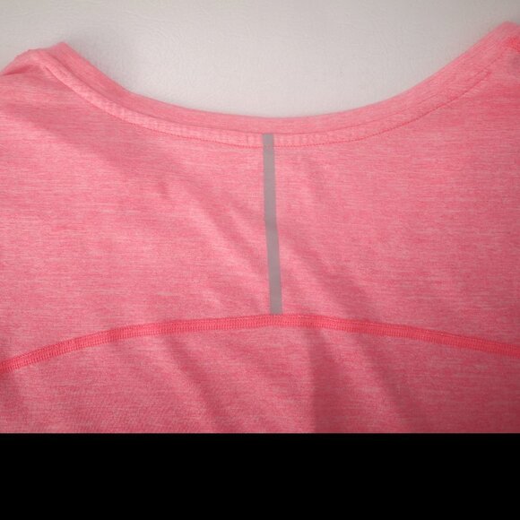 Tek Gear Dry TEK Ladies V-neck Pink Short Sleeves Athletic T-shirt - Picture 4 of 8